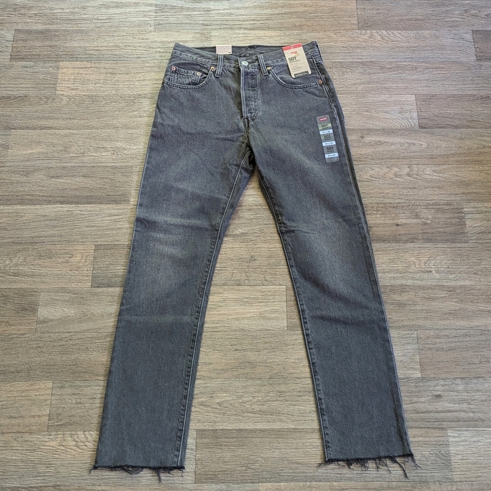 NWT Levi's 501 Original 100% Cotton Washed Black Jean Size 27 x 30 - Picture 2 of 6